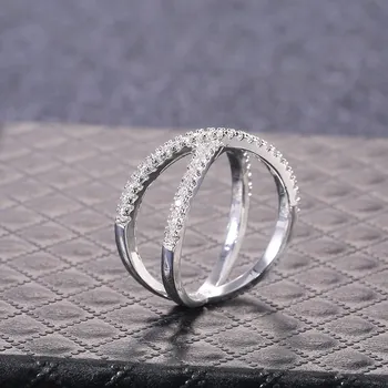 Huitan Luksuzni Križ X-oblika Ženski Zaručnički prsten s punim premazom od kamena CZ Srebrne boje Elegantan, Jednostavan Donje nakit, prsten Topla rasprodaja