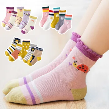 Mekani pamuk dječje čarape 5 parova/lot Jesen Zima Čarape za mlade djevojke Slatka čarape za dječake iz crtića Moderan Sportski dječje čarape 1-12 godina